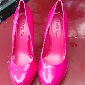 Paprika patent leather heals size 6.5